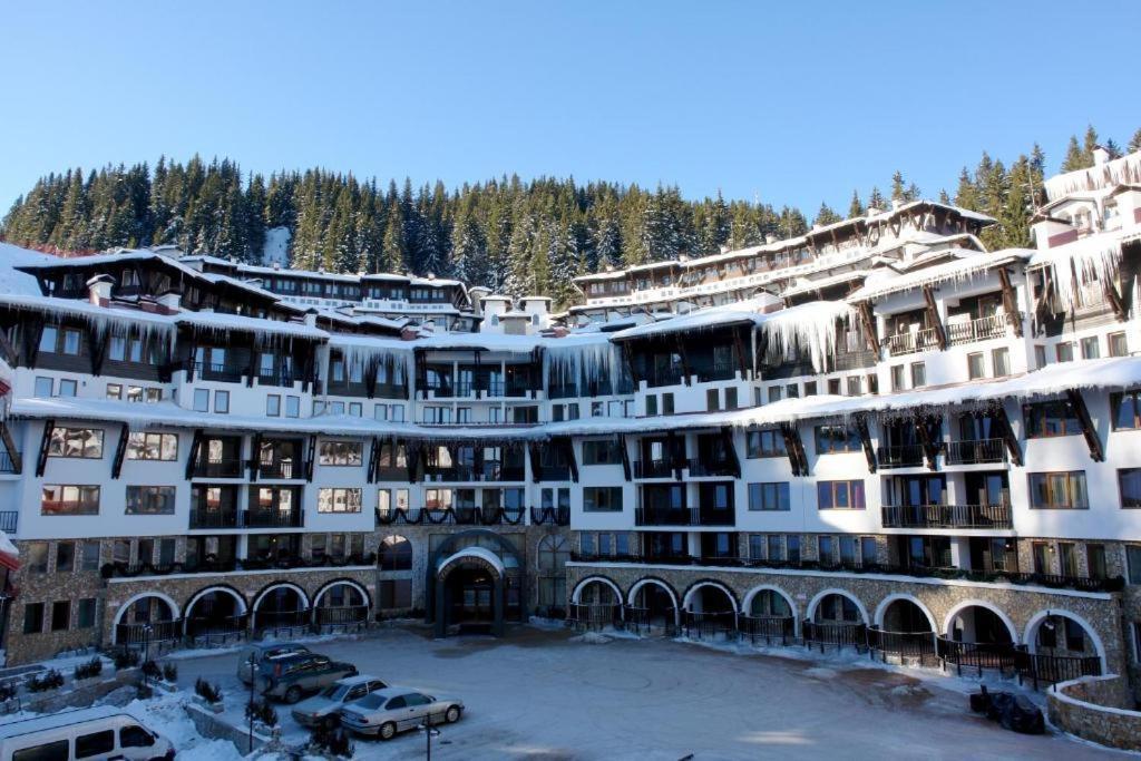 Top Of The Mountain Гранд Манастира Частни Апартаменти Pamporowo Exterior foto